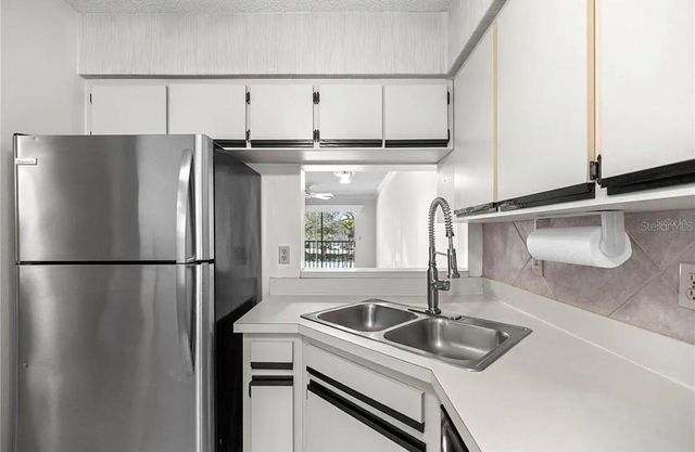 7294 CLOISTER DRIVE 23, Sarasota, FL 34231