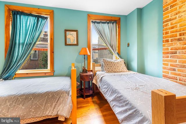 1305 RODMAN ST, Philadelphia, PA 19147