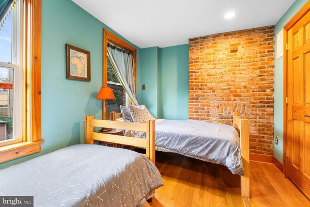 1305 RODMAN ST, Philadelphia, PA 19147