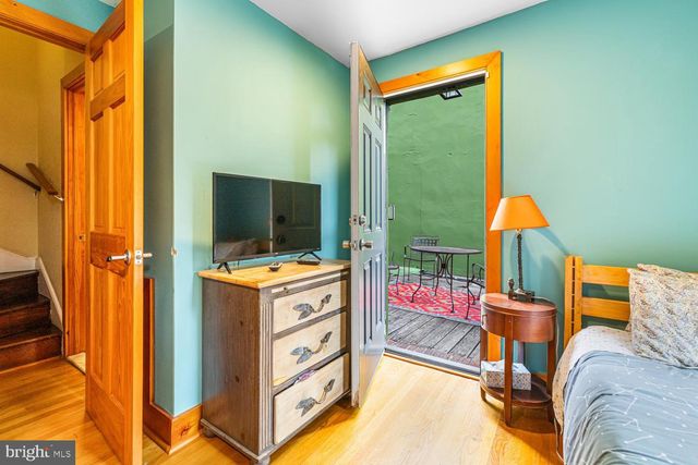 1305 RODMAN ST, Philadelphia, PA 19147