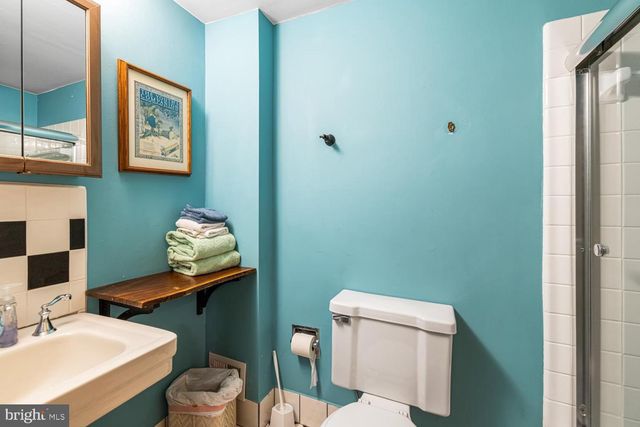 1305 RODMAN ST, Philadelphia, PA 19147