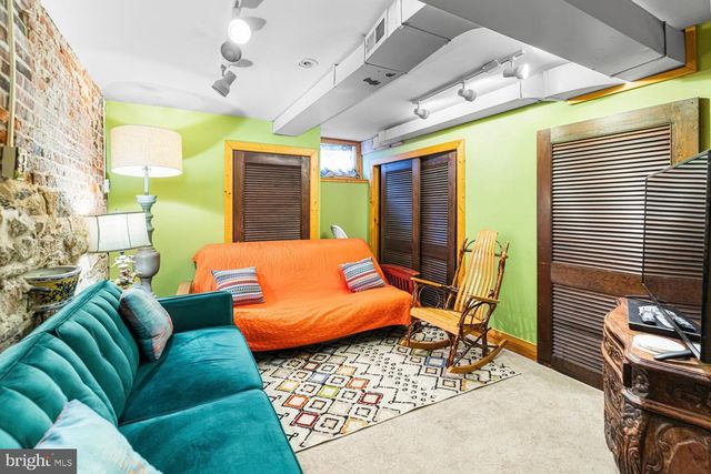 1305 RODMAN ST, Philadelphia, PA 19147