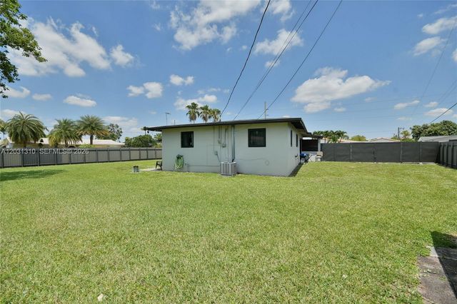 8350 SW 12th Ter, Miami, FL 33144