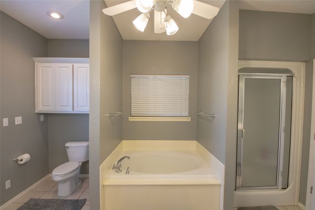 514 Preston Drive, Pottsboro, TX 75076