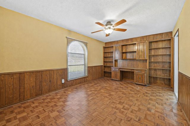 1505 Surrey Court, Garland, TX 75043