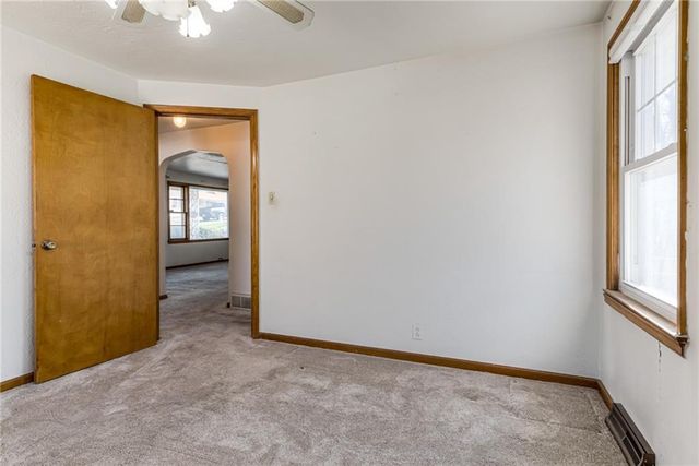 5425 Webster Avenue, Kansas City, KS 66104