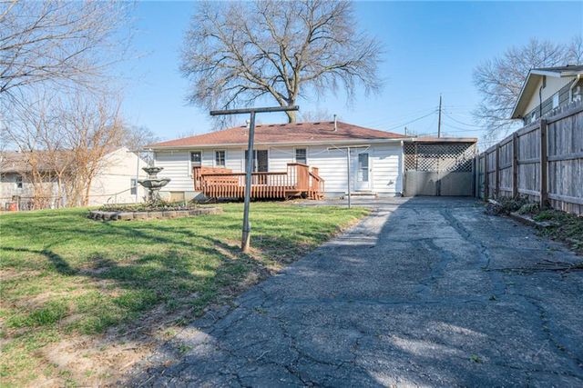 5425 Webster Avenue, Kansas City, KS 66104