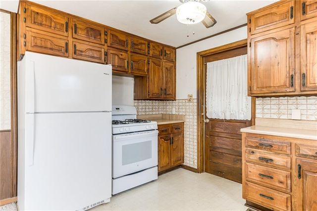 5425 Webster Avenue, Kansas City, KS 66104