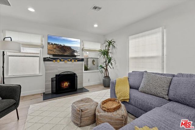 3317 Cardiff Avenue, Los Angeles, CA 90034