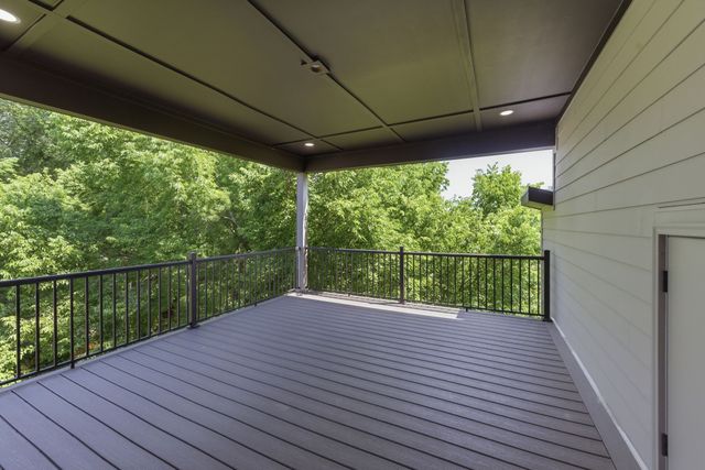 2505 Barclay Dr, Nashville, TN 37206