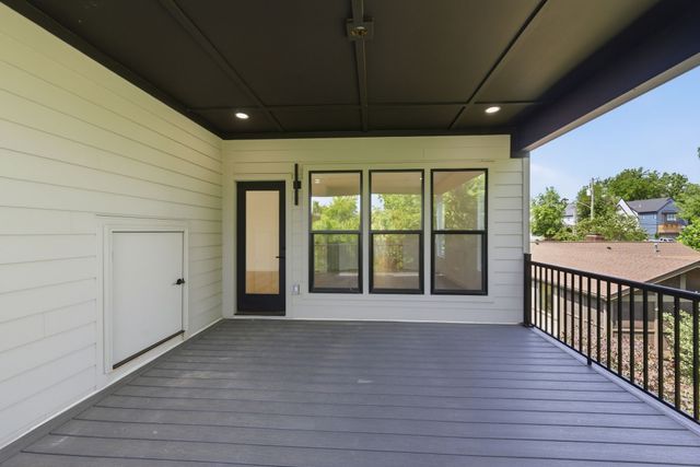 2505 Barclay Dr, Nashville, TN 37206