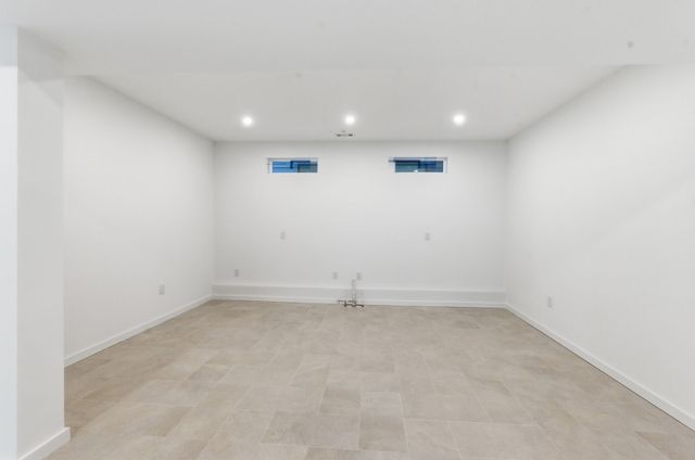 2505 Barclay Dr, Nashville, TN 37206