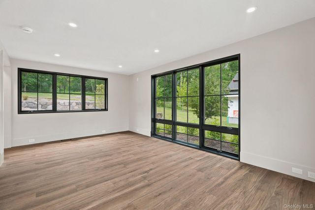 77 Montrose Station Road, Montrose, NY 10548