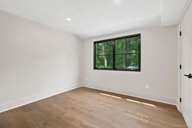 77 Montrose Station Road, Montrose, NY 10548