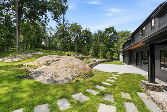 77 Montrose Station Road, Montrose, NY 10548