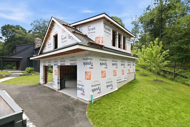77 Montrose Station Road, Montrose, NY 10548