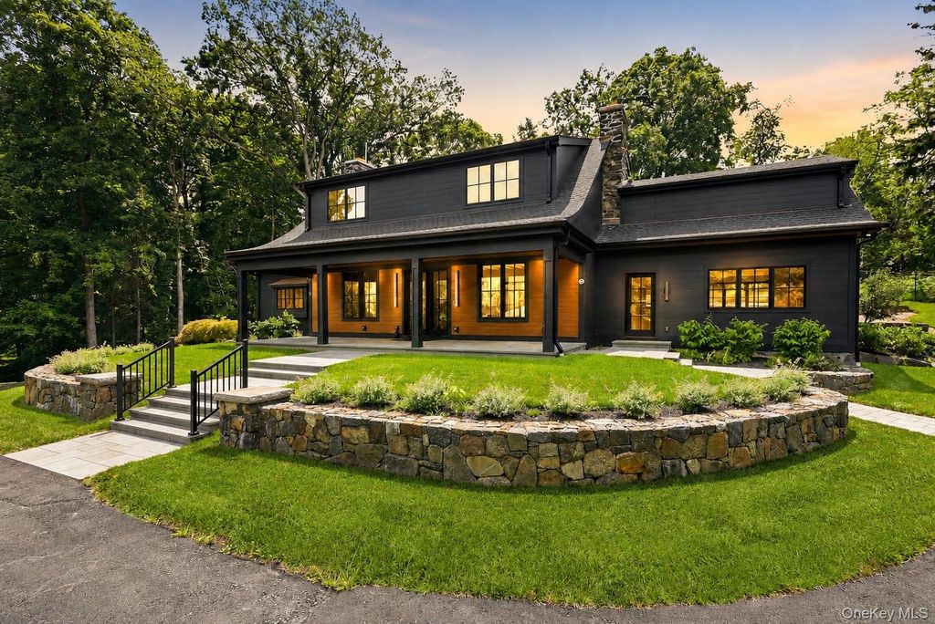 77 Montrose Station Road, Montrose, NY 10548