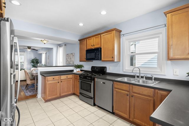 1018 E Ohio Street, Indianapolis, IN 46202