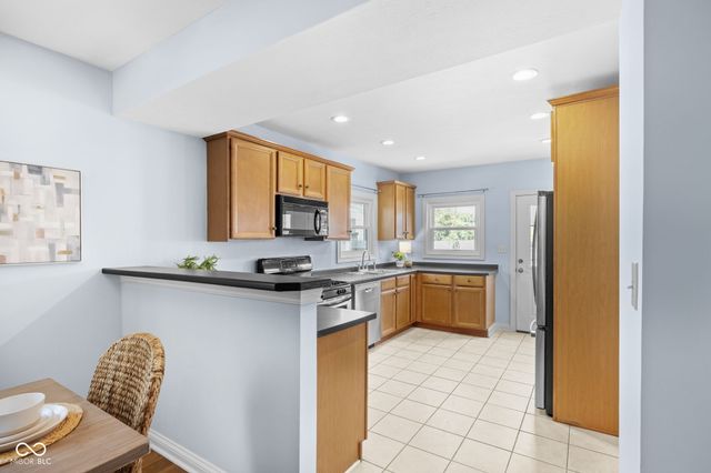 1018 E Ohio Street, Indianapolis, IN 46202