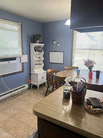 723 E Taylor Street, Ladoga, IN 47954