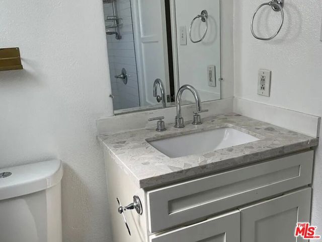 2663 Queen Street, Los Angeles, CA 90039