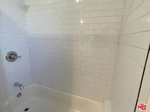 2663 Queen Street, Los Angeles, CA 90039