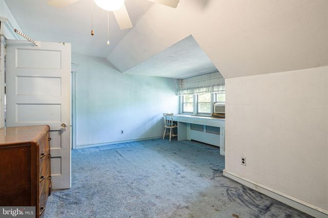 115 W GLOUCESTER PIKE, Barrington, NJ 08007