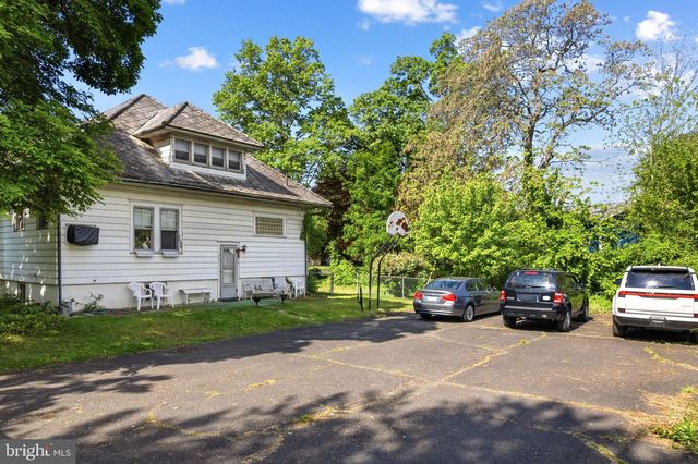115 W GLOUCESTER PIKE, Barrington, NJ 08007