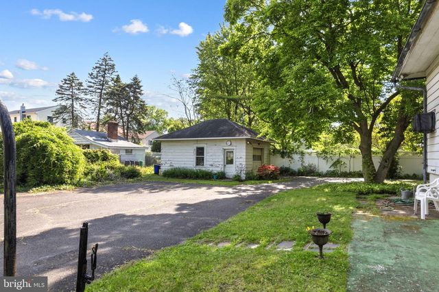 115 W GLOUCESTER PIKE, Barrington, NJ 08007