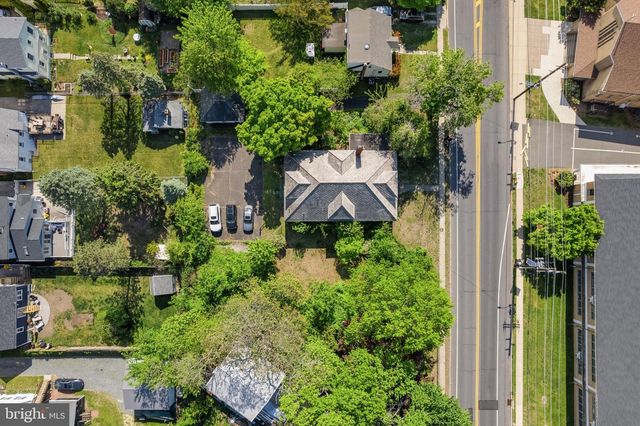 115 W GLOUCESTER PIKE, Barrington, NJ 08007