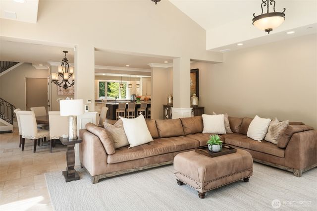 13024 167th Avenue NE, Redmond, WA 98052