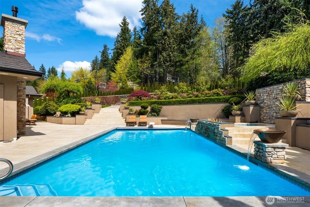 13024 167th Avenue NE, Redmond, WA 98052
