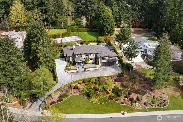 13024 167th Avenue NE, Redmond, WA 98052