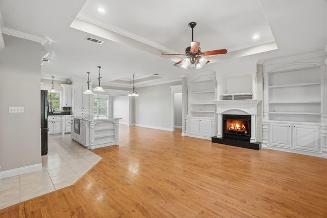 563 Scruggs, Sumrall, MS 39482