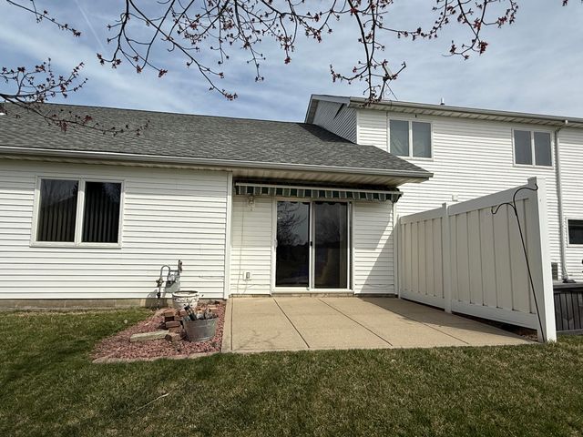 9532 Monroe Street, Crown Point, IN 46307