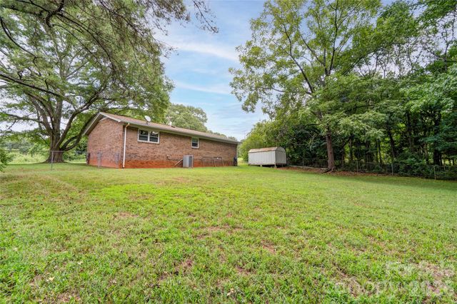 1014 Yancey Street, Shelby, NC 28150