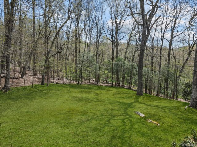 52 Whippoorwill Lake Road, Chappaqua, NY 10514