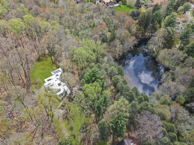 52 Whippoorwill Lake Road, Chappaqua, NY 10514