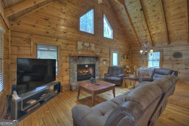 220 Lakota Lane, Mineral Bluff, GA 30559