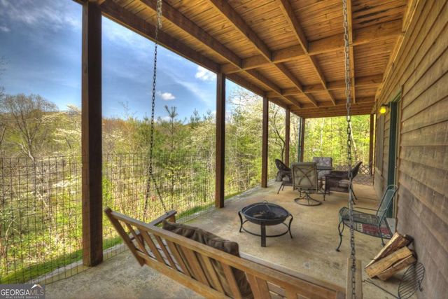 220 Lakota Lane, Mineral Bluff, GA 30559