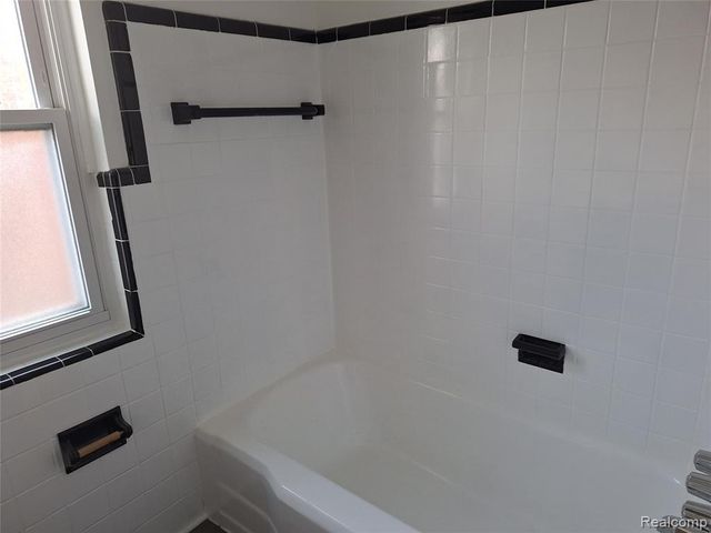 607 S Connecticut Street, Royal Oak, MI 48067