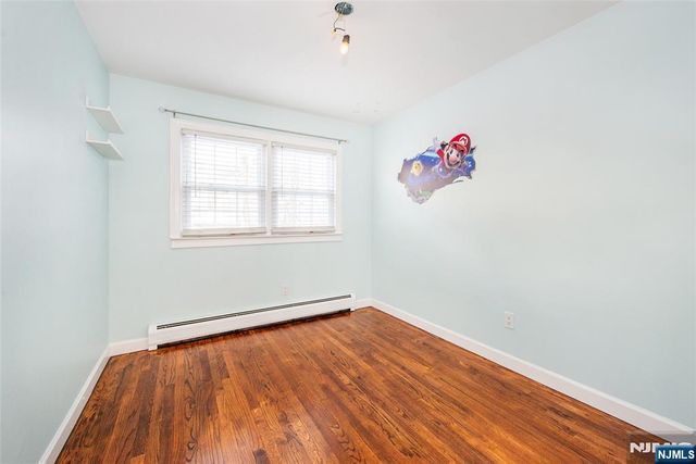 230 Avenue A, Bayonne, NJ 07002