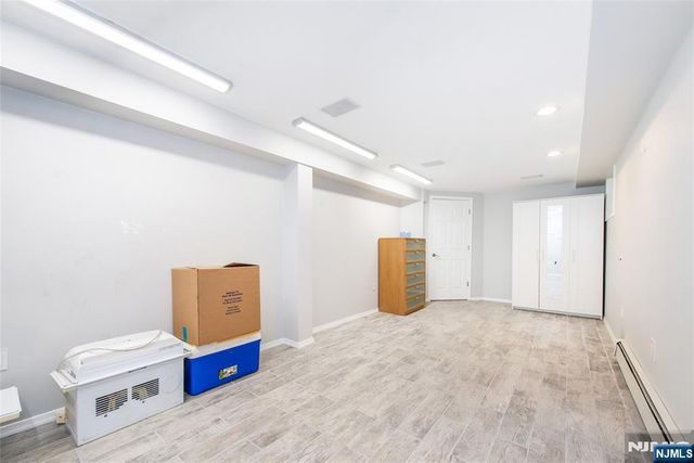 230 Avenue A, Bayonne, NJ 07002