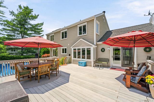 3160 Arbour Lane, Yorktown Heights, NY 10598