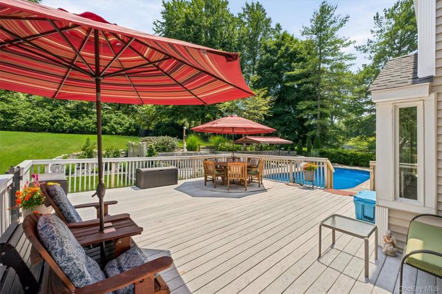 3160 Arbour Lane, Yorktown Heights, NY 10598