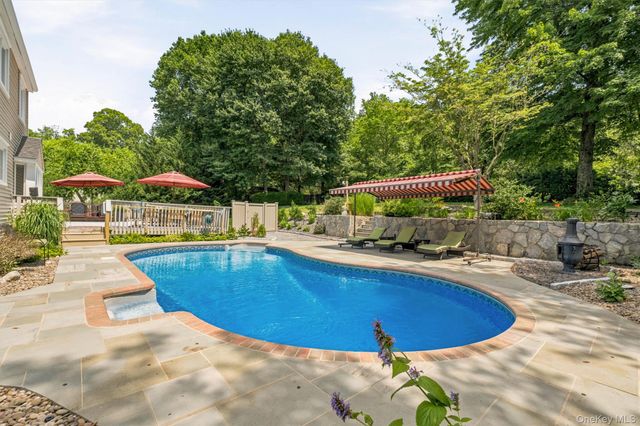 3160 Arbour Lane, Yorktown Heights, NY 10598