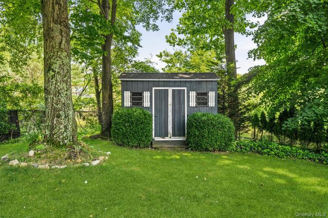 3160 Arbour Lane, Yorktown Heights, NY 10598