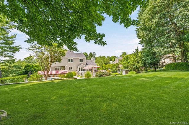 3160 Arbour Lane, Yorktown Heights, NY 10598