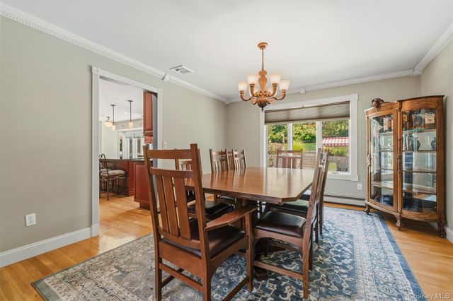 3160 Arbour Lane, Yorktown Heights, NY 10598