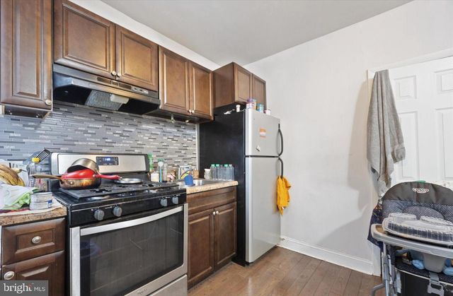 546 S SALFORD ST, Philadelphia, PA 19143